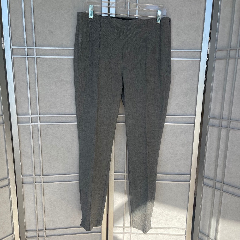 NWOT Banana Republic Grey Cropped Pants sz 12